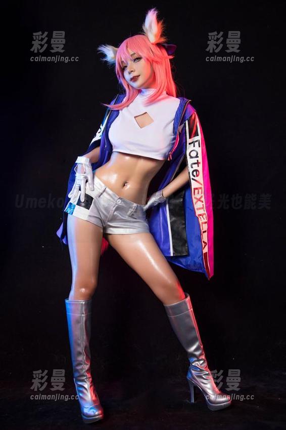 Umeko J用镜头捕捉申鹤，无圣光也能美轮美奂